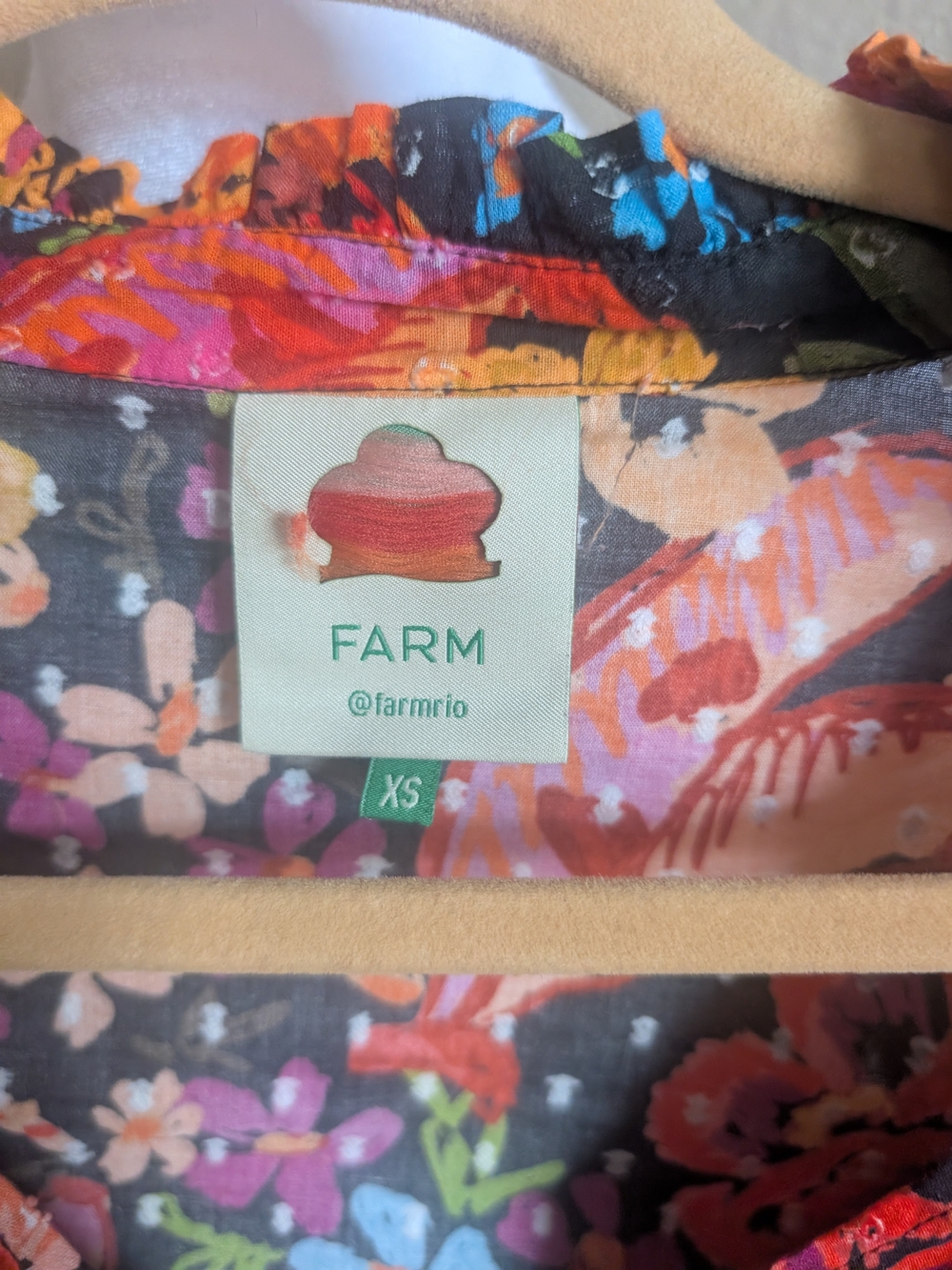 FARM Rio Black Multi-Color Floral Ruffle Blouse - Picture 3 of 4